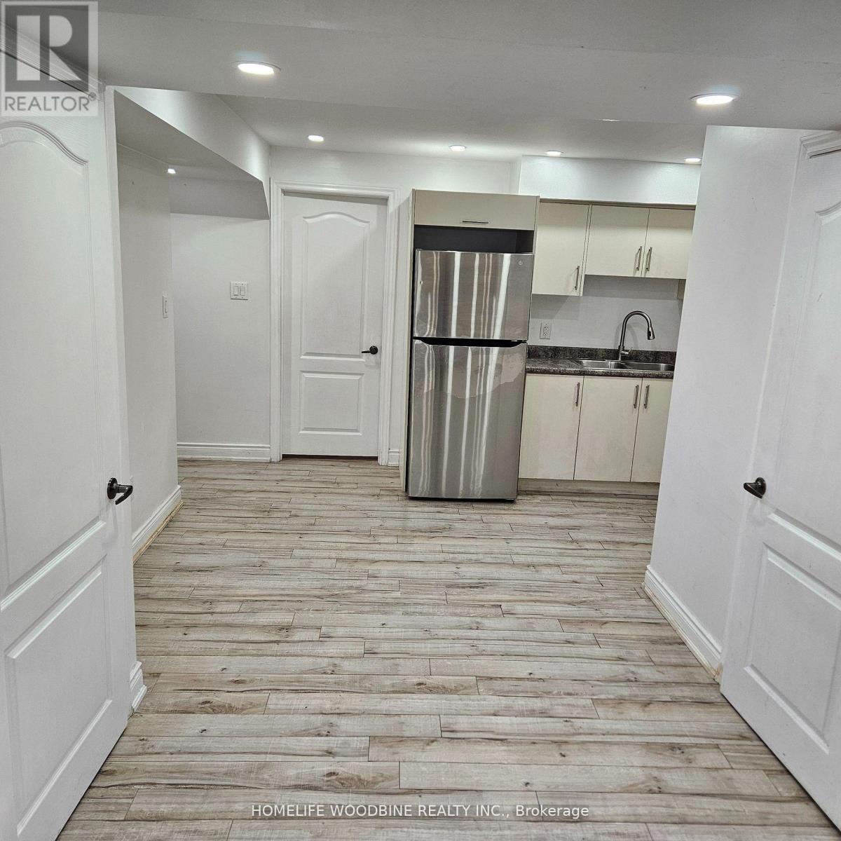 109 Josephine Road, Vaughan, ON - Indoor Photo Showing Other Room