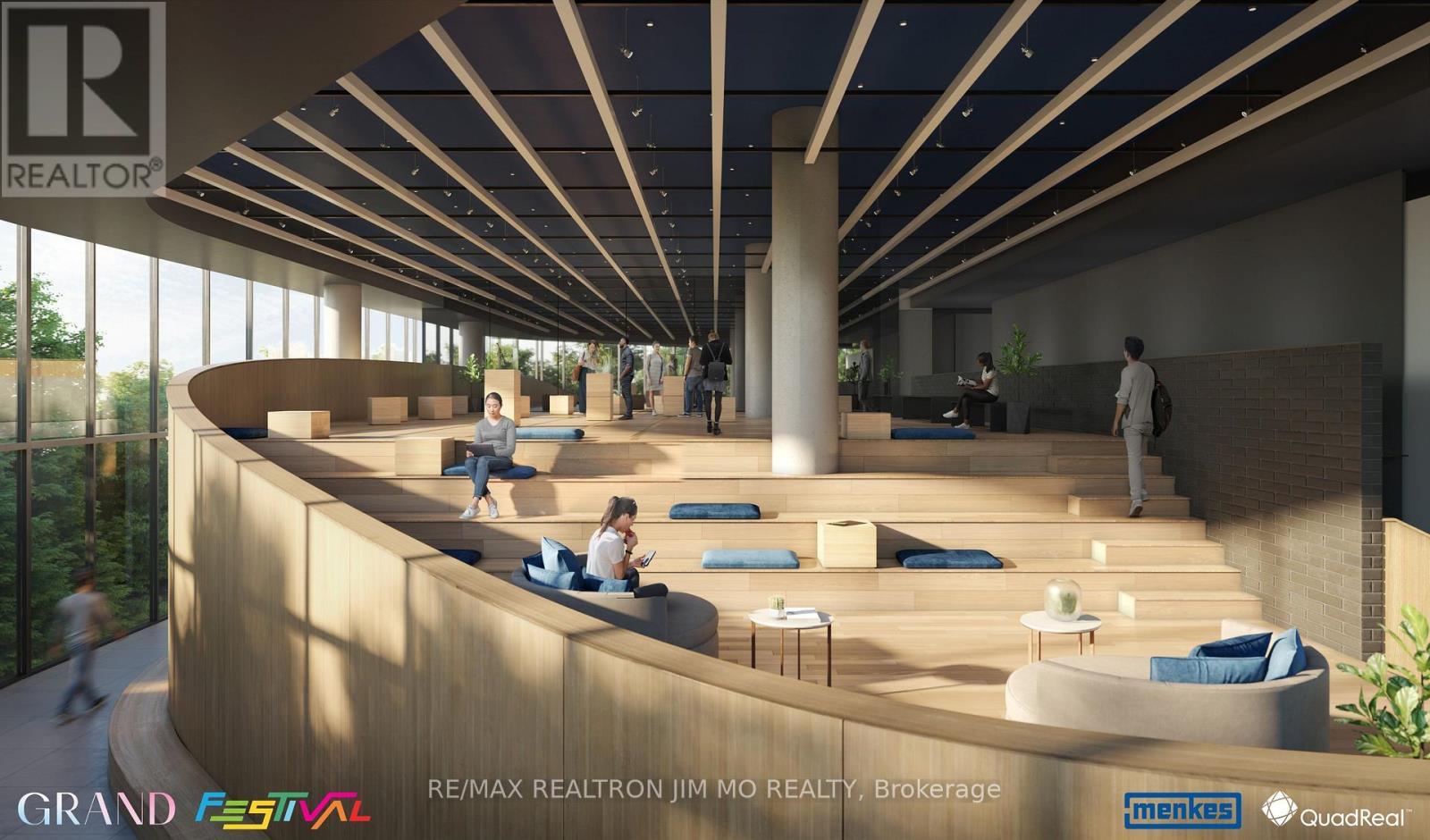 2905 - 8 Interchange Way, Vaughan, ON - Indoor Photo Showing Other Room