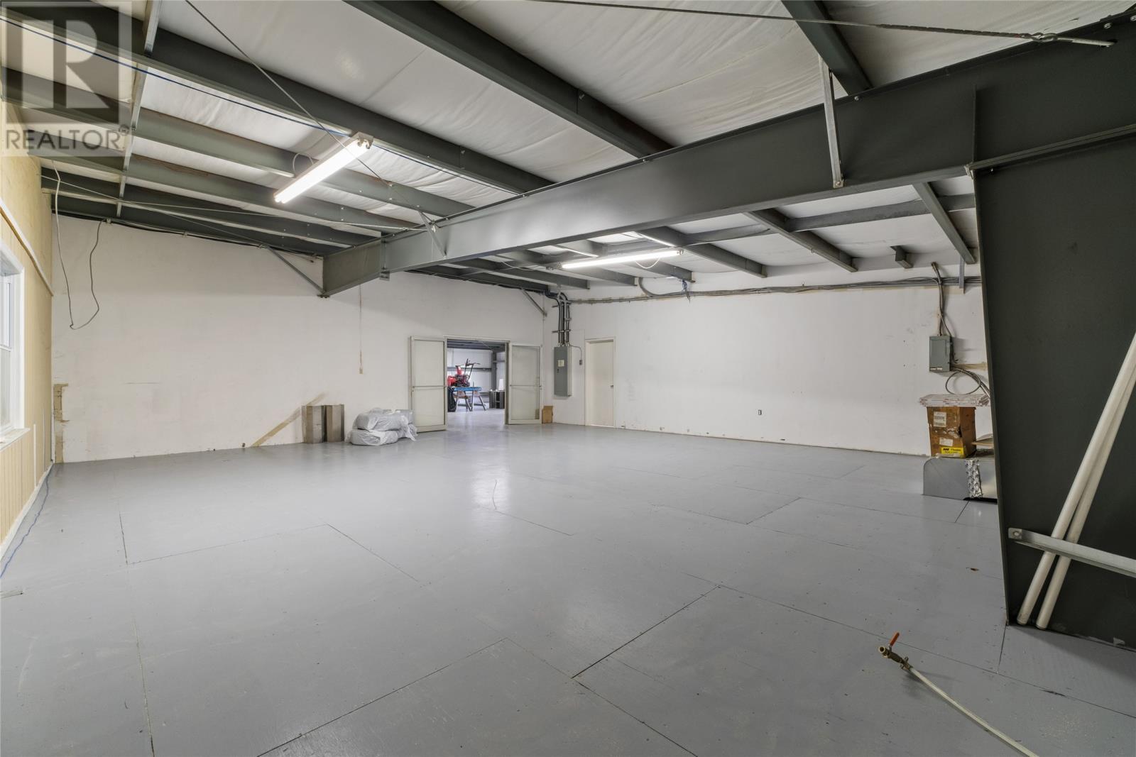 183 Mcnamara Drive, Paradise, NL