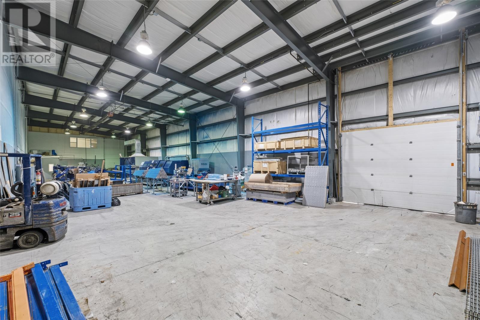 183 Mcnamara Drive, Paradise, NL