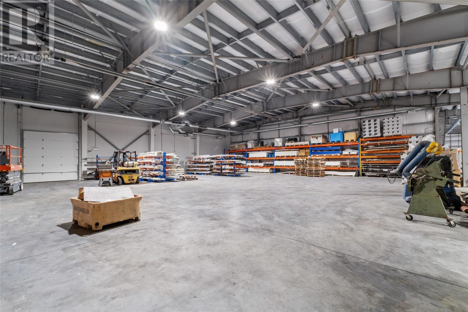 183 Mcnamara Drive, Paradise, NL