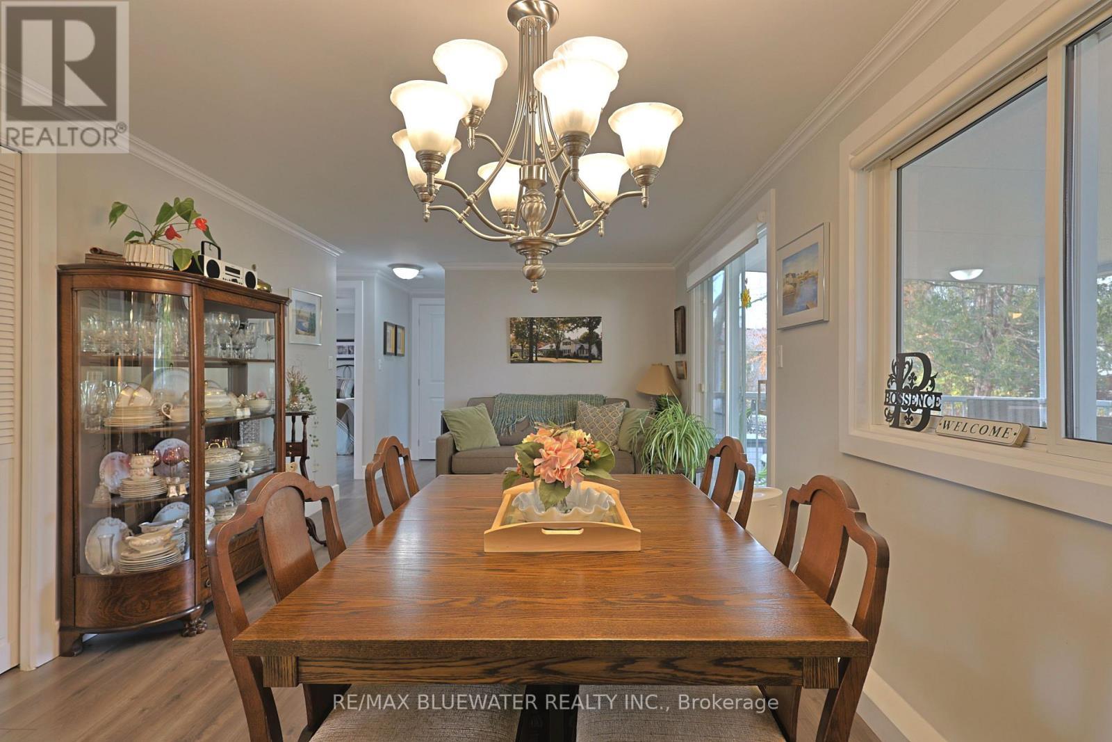 93 Shannon Boulevard, South Huron (Stephen), ON - Indoor Photo Showing Dining Room