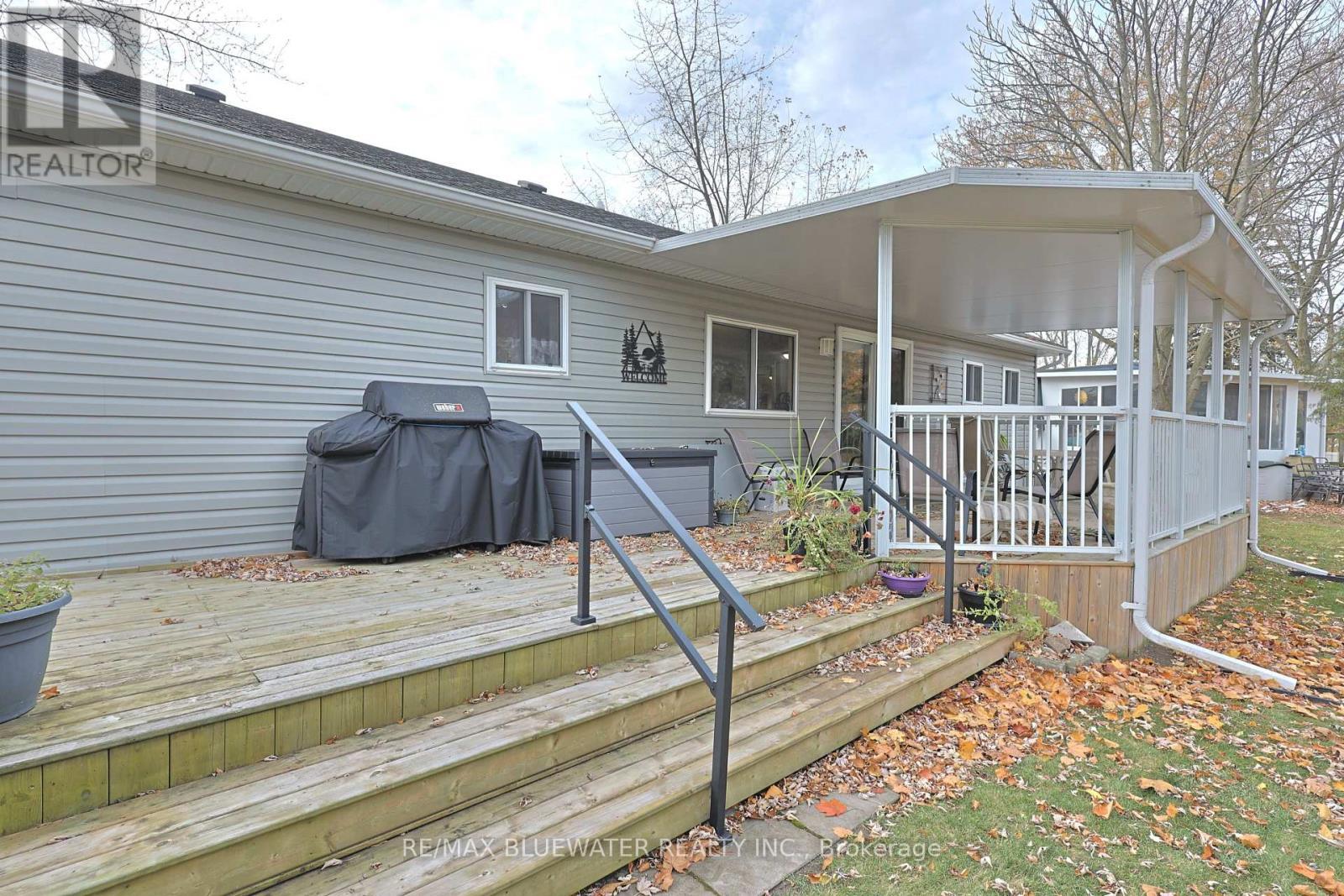 93 Shannon Boulevard, South Huron (Stephen), ON - Outdoor With Deck Patio Veranda With Exterior
