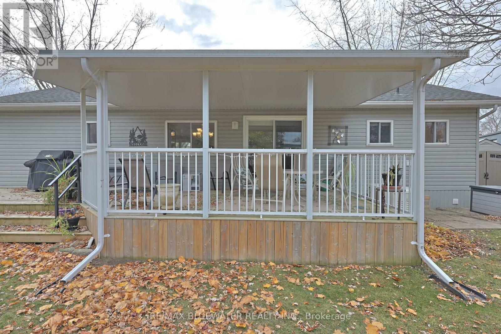 93 Shannon Boulevard, South Huron (Stephen), ON - Outdoor With Deck Patio Veranda