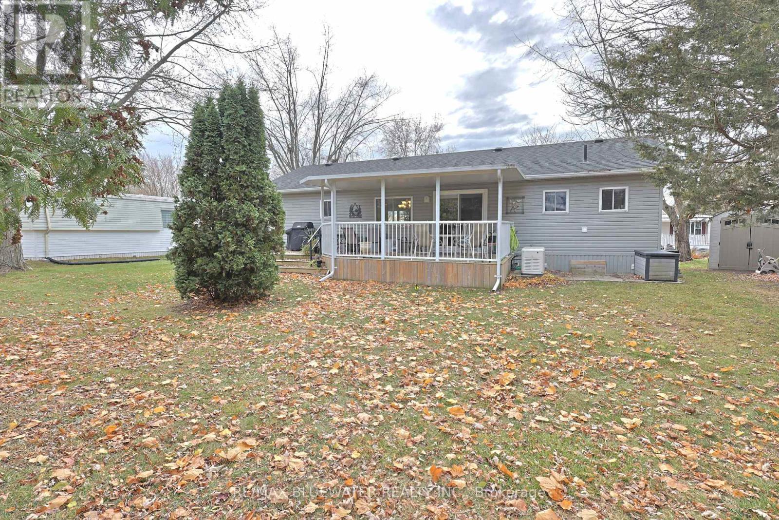 93 Shannon Boulevard, South Huron (Stephen), ON - Outdoor With Deck Patio Veranda