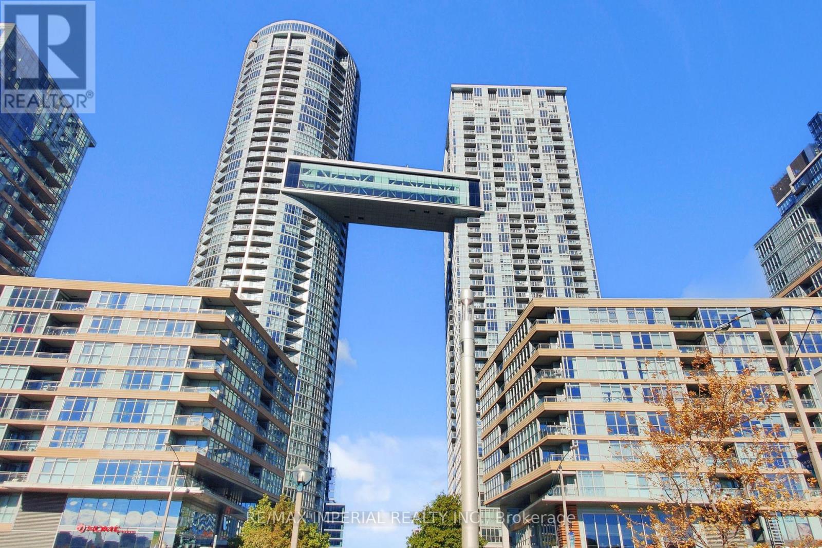 2306 - 21 Iceboat Terrace, Toronto, ON - Outdoor With Balcony With Facade
