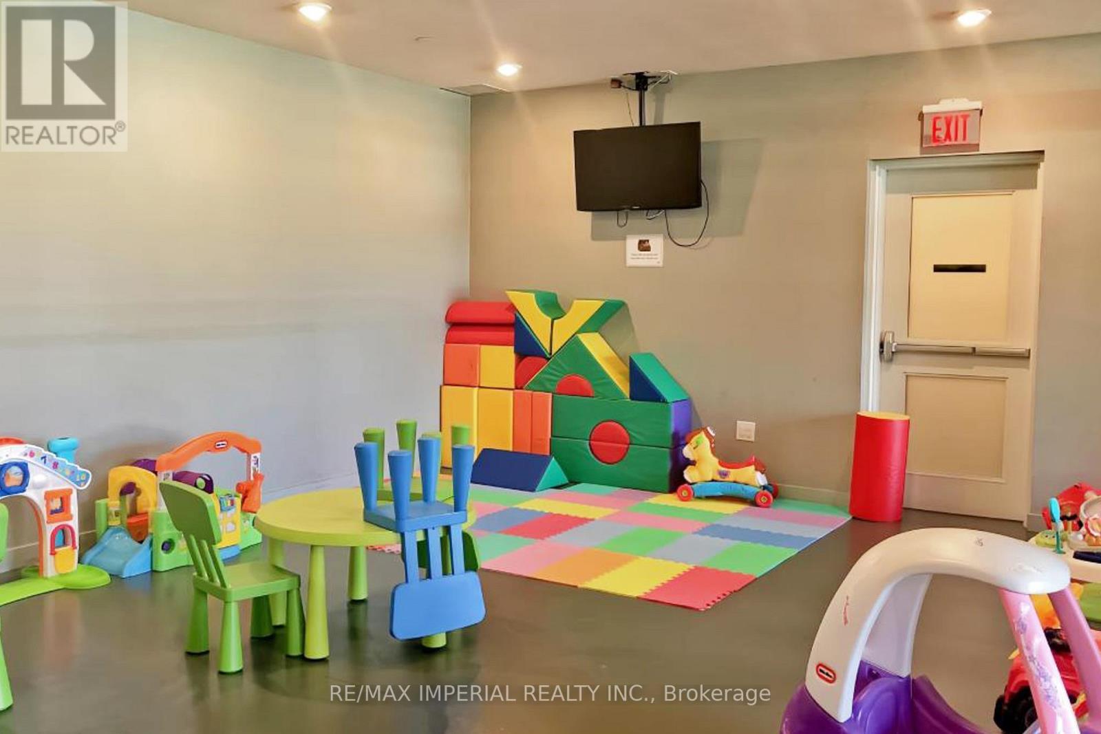 2306 - 21 Iceboat Terrace, Toronto, ON - Indoor Photo Showing Other Room