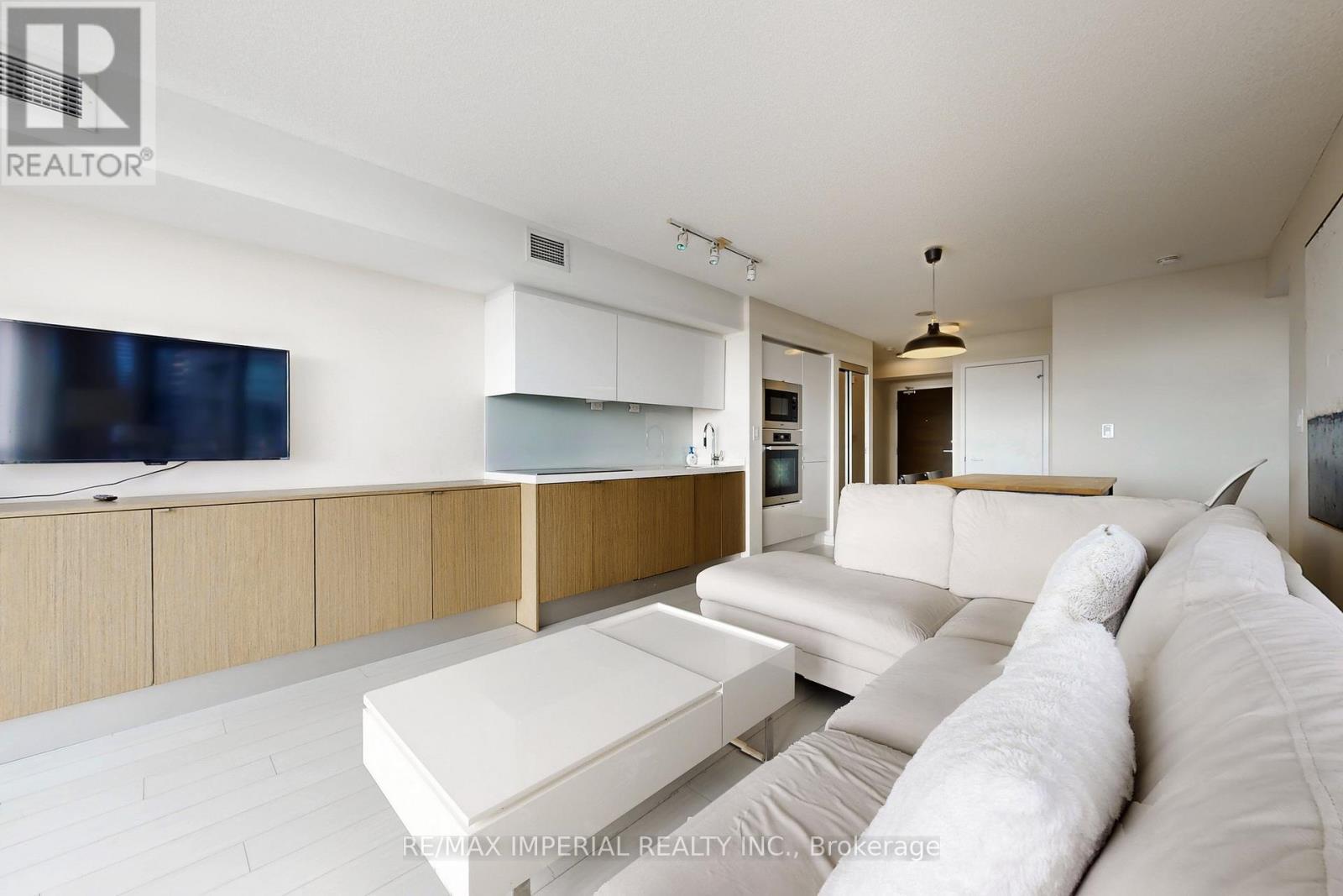 2306 - 21 Iceboat Terrace, Toronto, ON - Indoor Photo Showing Living Room