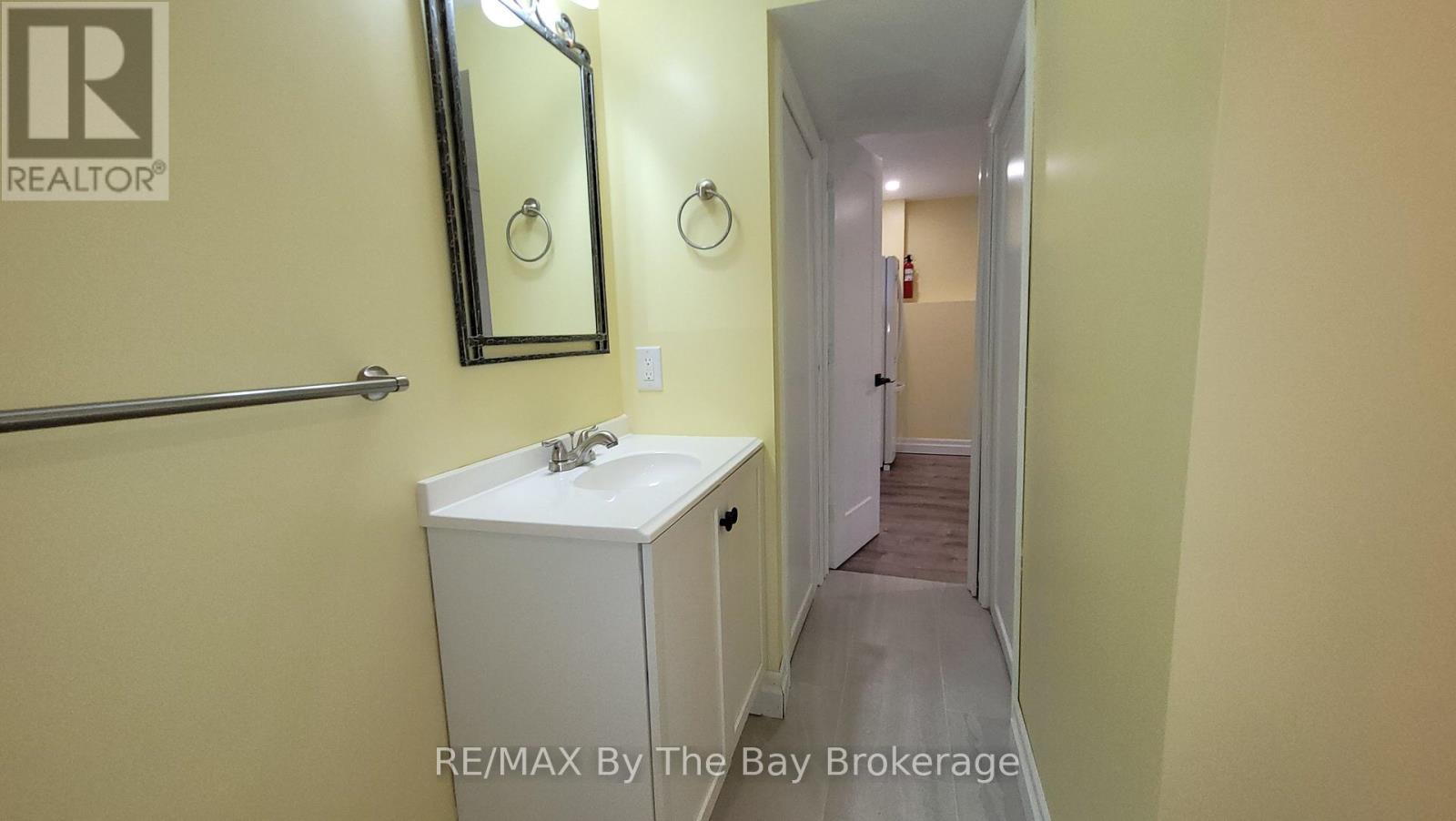 2 - 7 Harbour Crescent, Wasaga Beach, ON - Indoor Photo Showing Bathroom