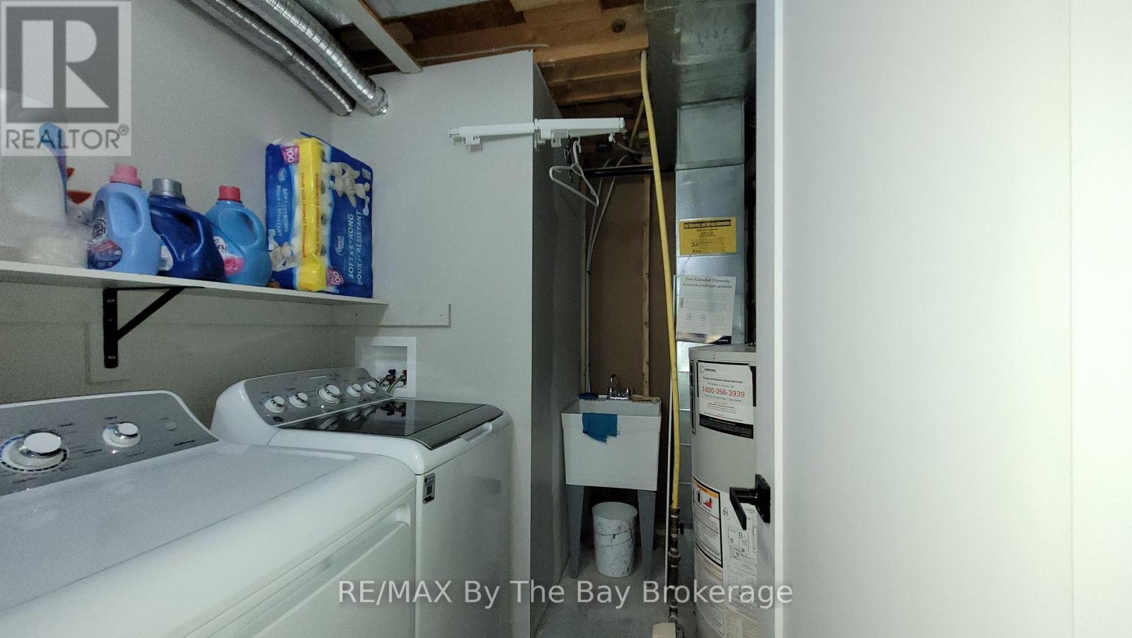 2 - 7 Harbour Crescent, Wasaga Beach, ON - Indoor Photo Showing Laundry Room