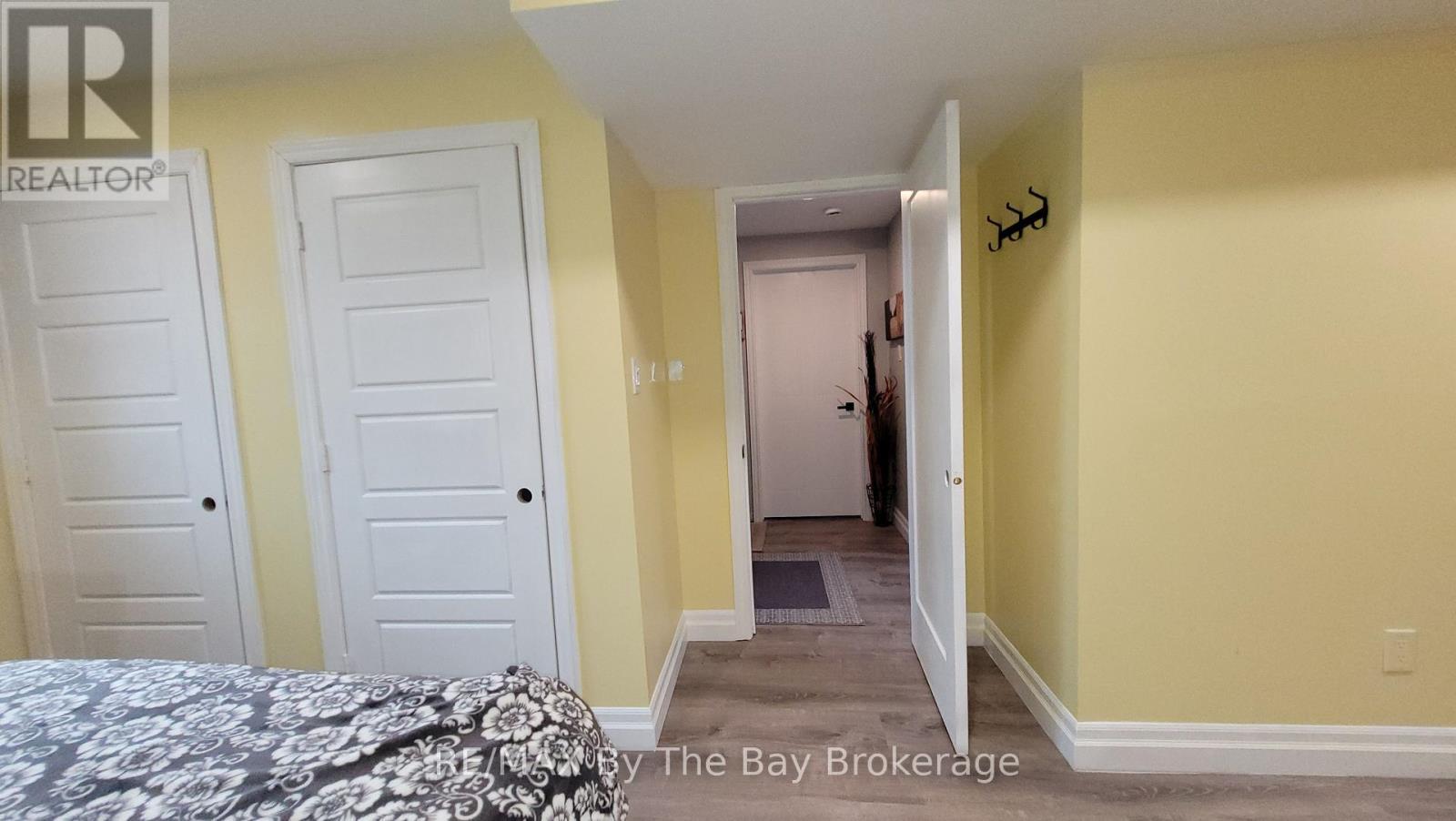 2 - 7 Harbour Crescent, Wasaga Beach, ON - Indoor Photo Showing Bedroom