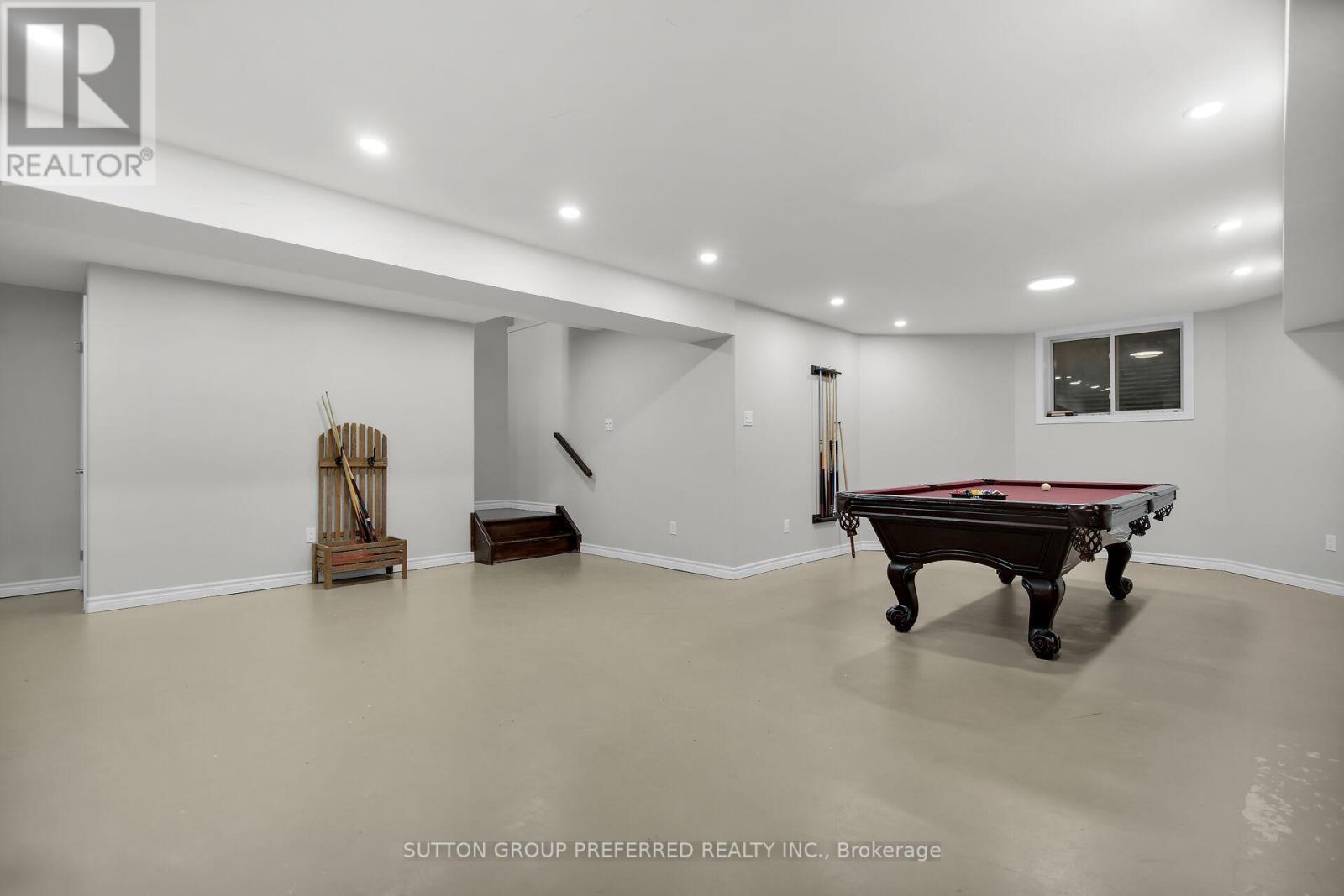 32439 Walnut Line, Dutton/Dunwich, ON - Indoor Photo Showing Other Room