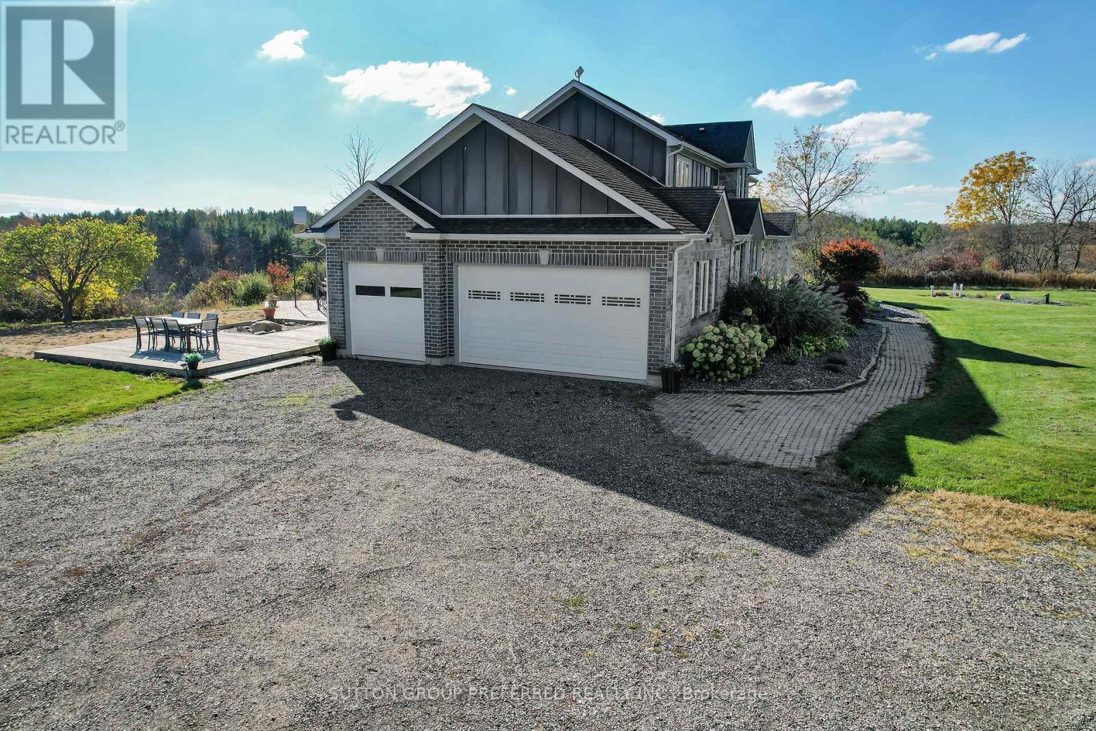 32439 Walnut Line, Dutton/Dunwich, ON - Outdoor