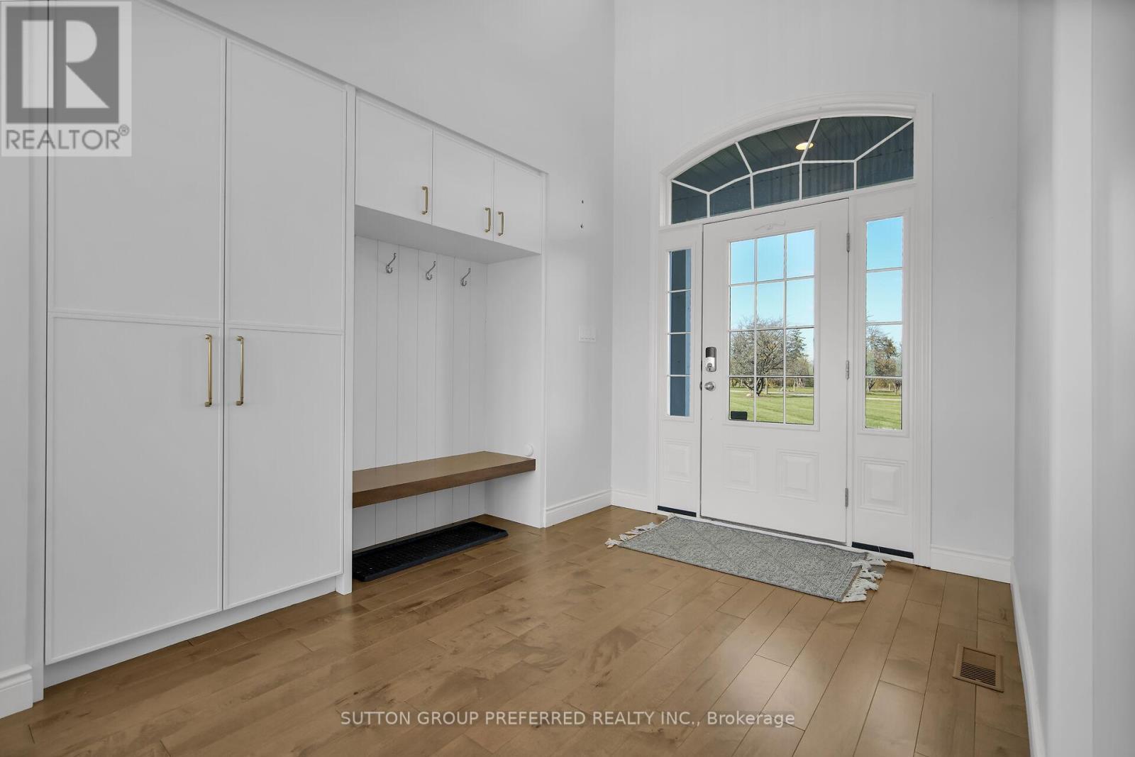 32439 Walnut Line, Dutton/Dunwich, ON - Indoor Photo Showing Other Room