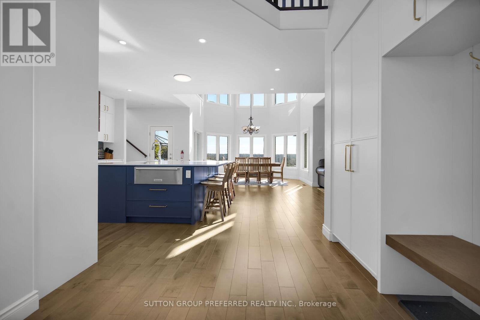 32439 Walnut Line, Dutton/Dunwich, ON - Indoor Photo Showing Other Room