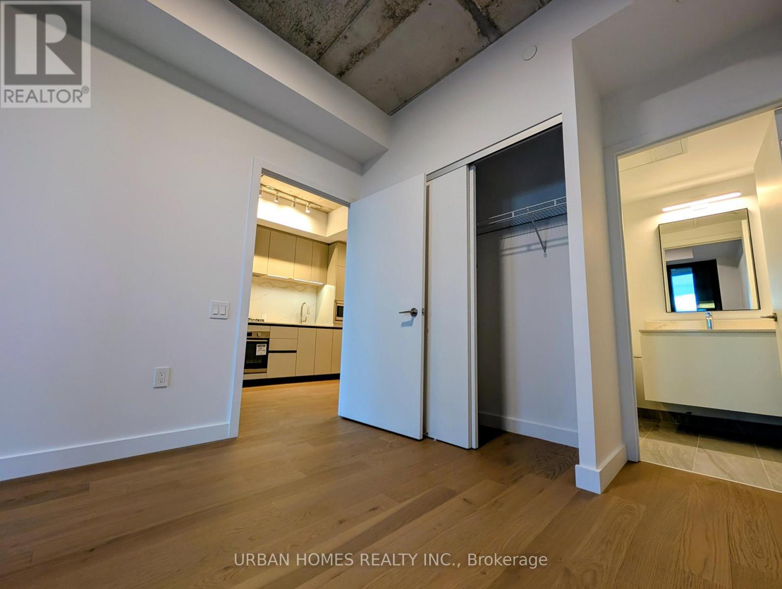 603 - 1720 Bayview Avenue, Toronto, ON - Indoor Photo Showing Other Room