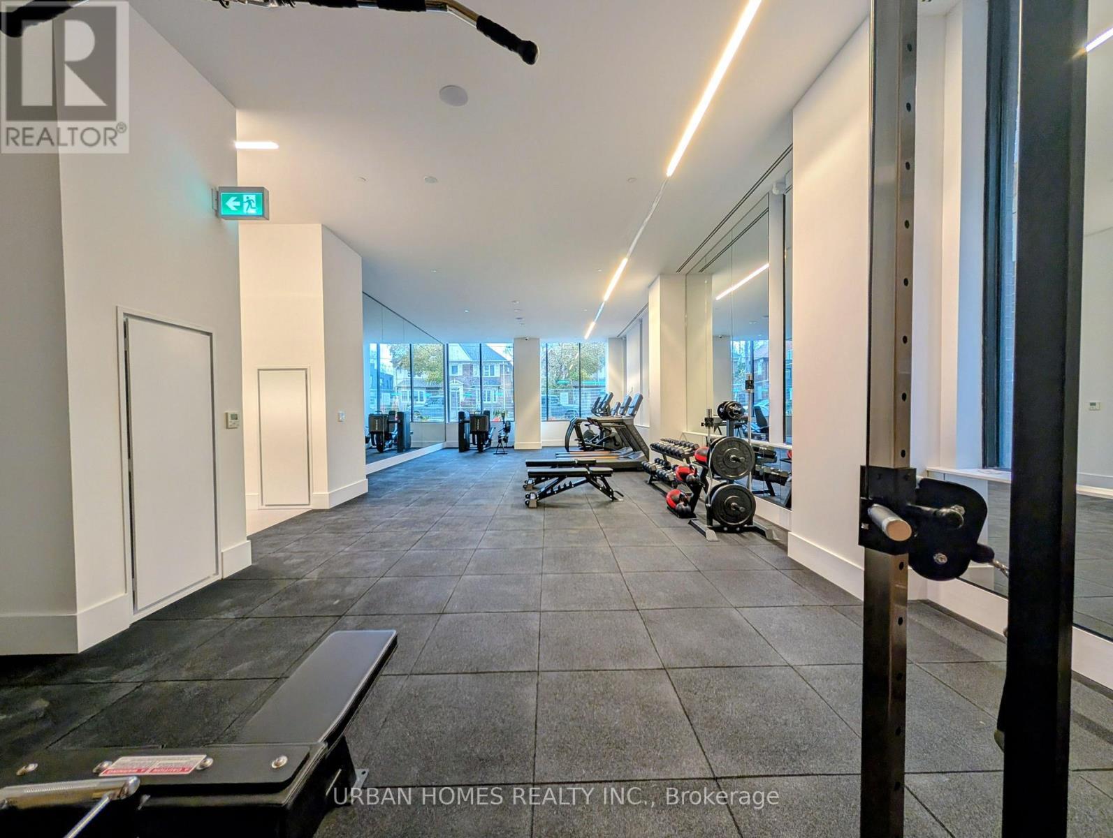 603 - 1720 Bayview Avenue, Toronto, ON - Indoor Photo Showing Other Room