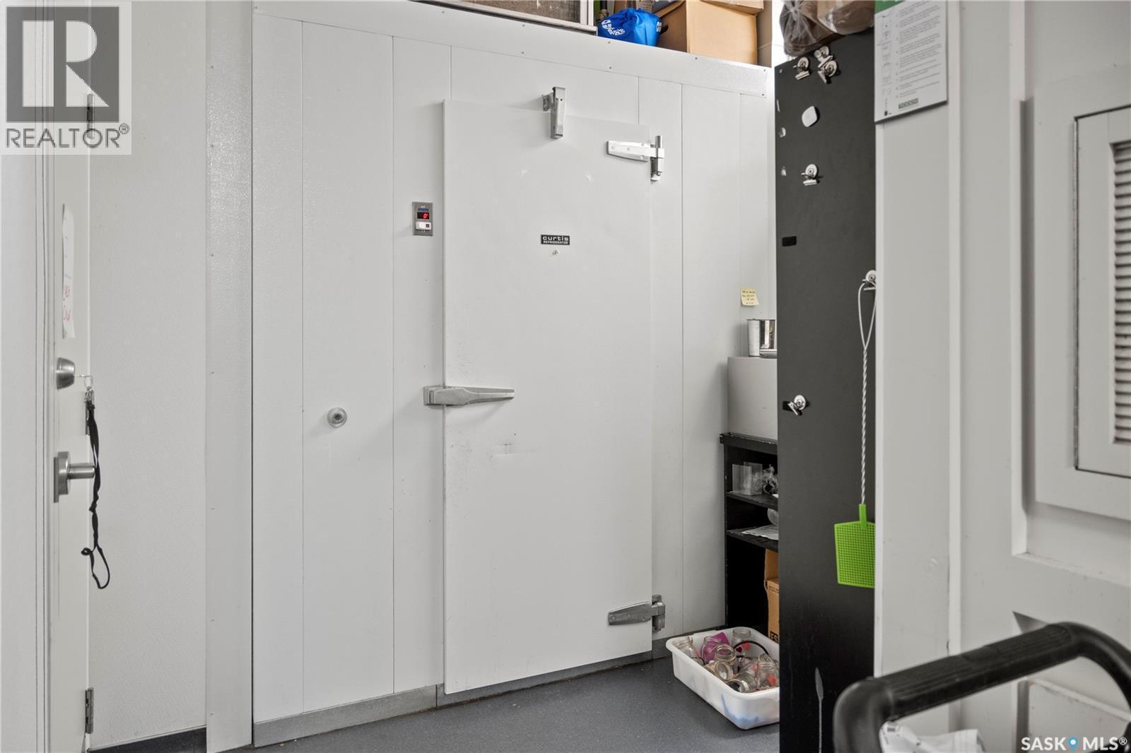 1270 3806 Albert Street, Regina, SK