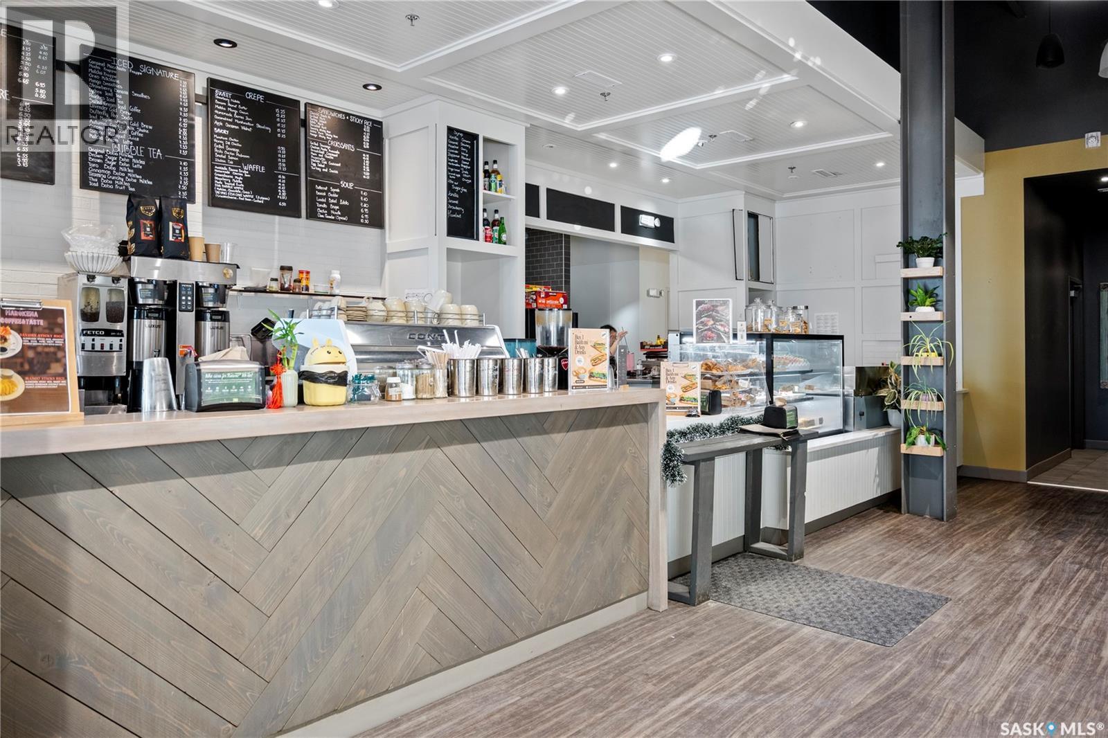 1270 3806 Albert Street, Regina, SK