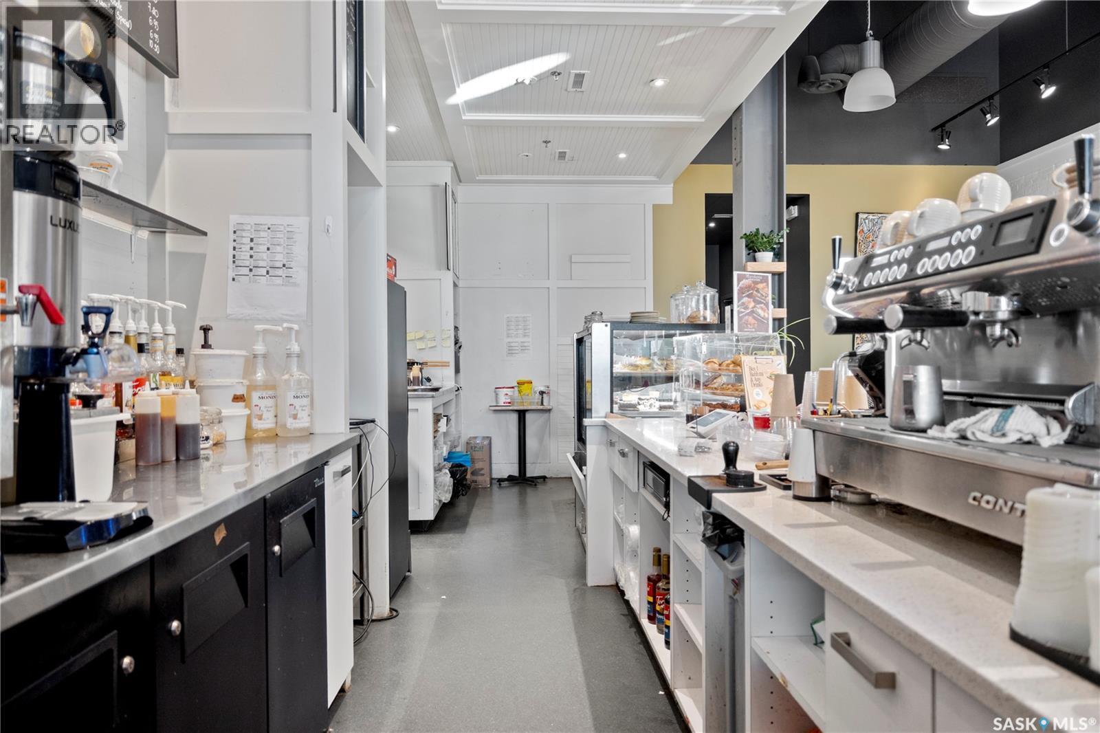 1270 3806 Albert Street, Regina, SK