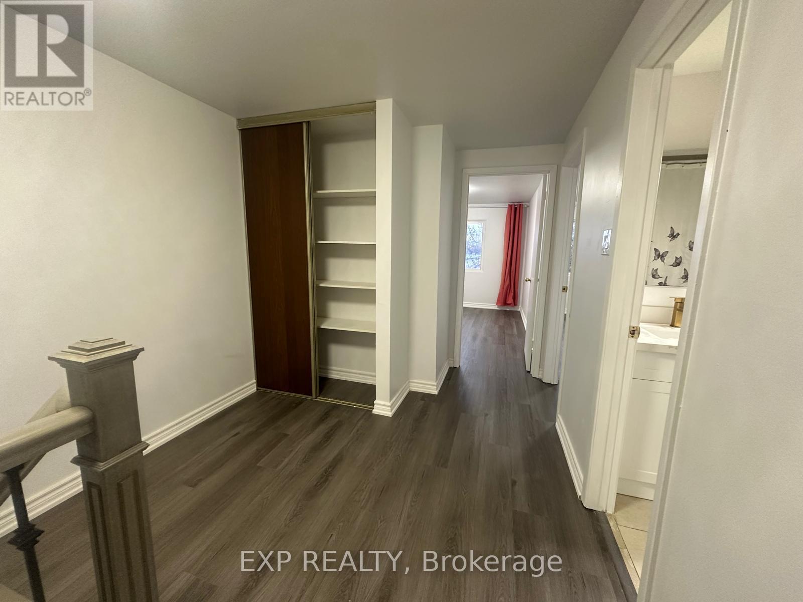 102 Rakewood Crescent, Toronto, ON - Indoor Photo Showing Other Room