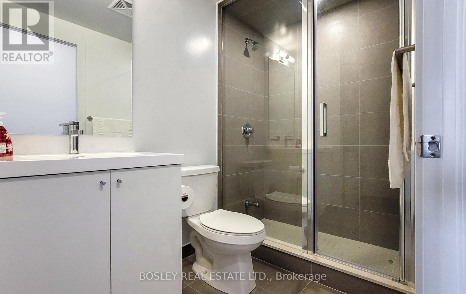 2119 - 2550 Simcoe Street N, Oshawa, ON