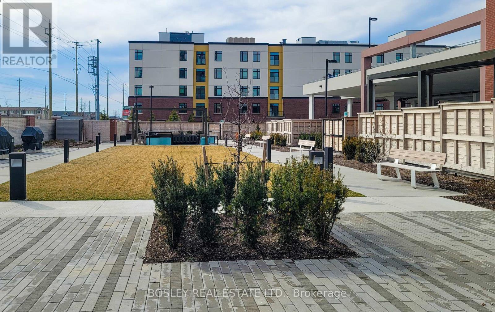 2119 - 2550 Simcoe Street N, Oshawa, ON