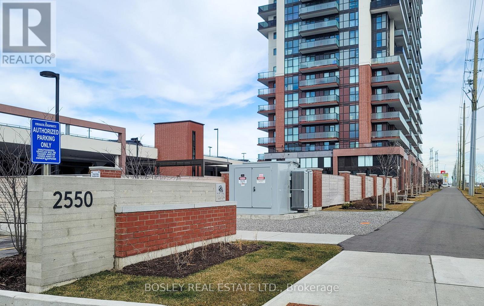 2119 - 2550 Simcoe Street N, Oshawa, ON