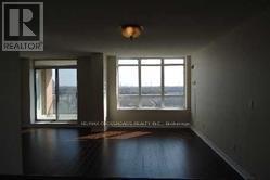 909 - 130 Pond Drive, Markham, ON - Indoor Photo Showing Other Room