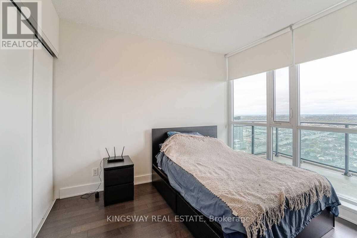 Lph4 - 4099 Brickstone Mews, Mississauga, ON - Indoor Photo Showing Bedroom