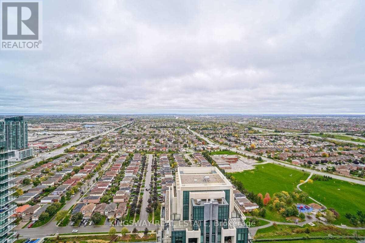 Lph4 - 4099 Brickstone Mews, Mississauga, ON - Outdoor With View