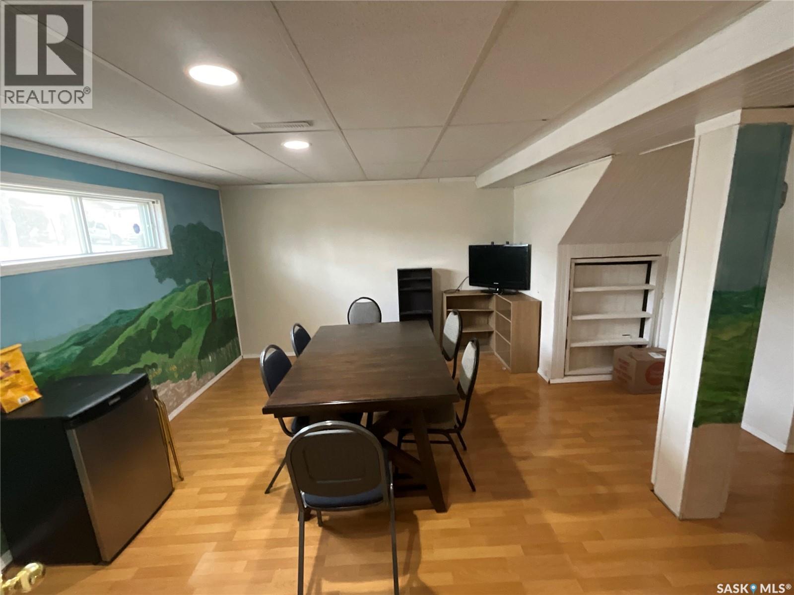 62 Andrews Crescent, Regina, SK - Indoor