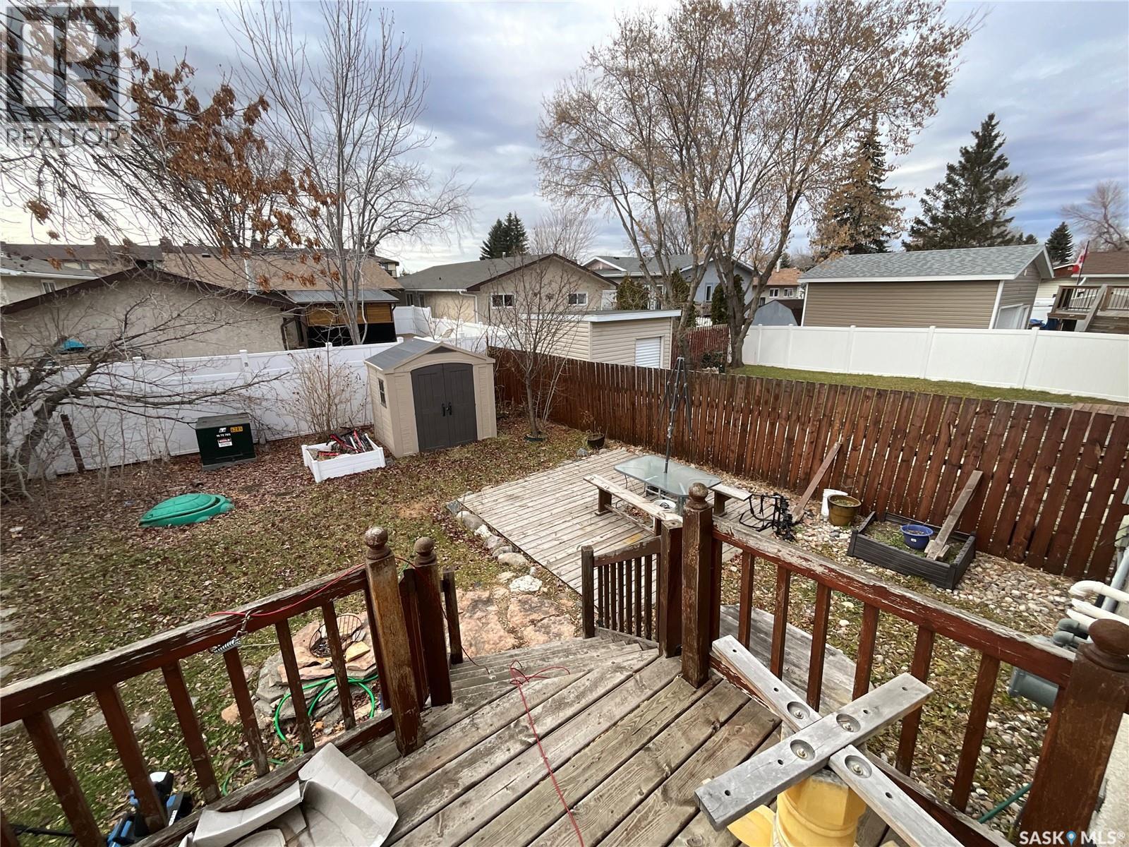 62 Andrews Crescent, Regina, SK - Outdoor With Deck Patio Veranda