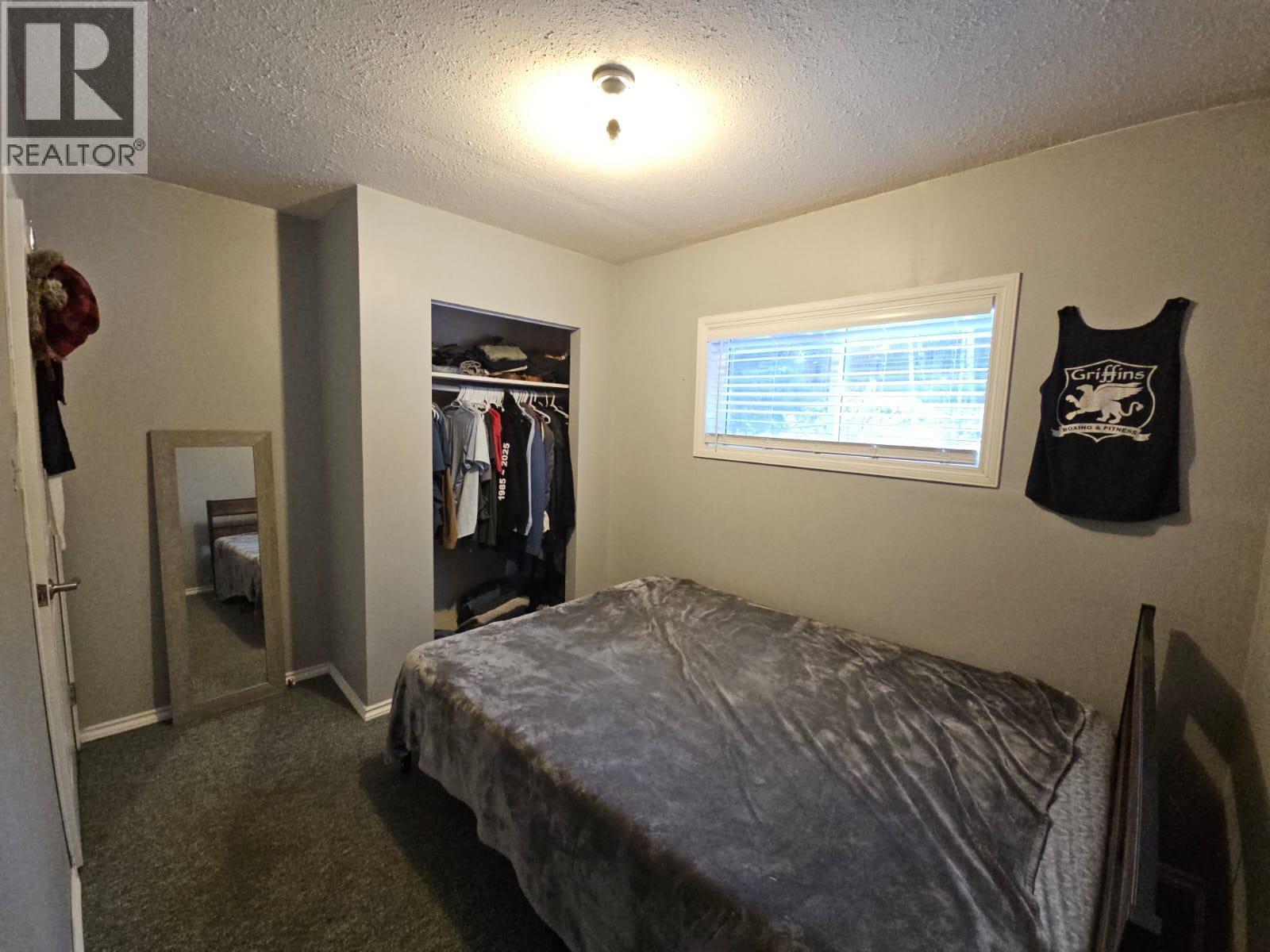 5640 Westgate Road Nw, Chetwynd, BC - Indoor Photo Showing Bedroom