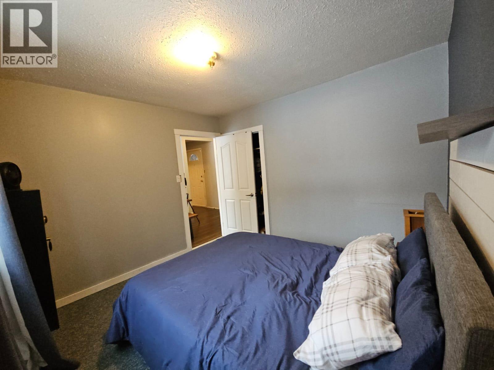 5640 Westgate Road Nw, Chetwynd, BC - Indoor Photo Showing Bedroom