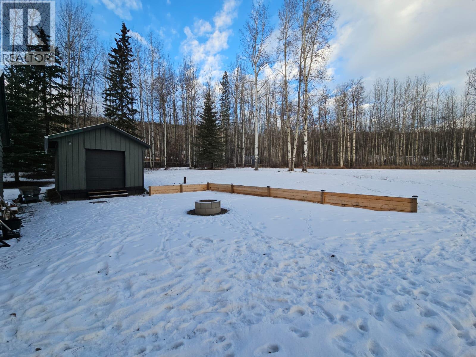 5640 Westgate Road Nw, Chetwynd, BC - Outdoor