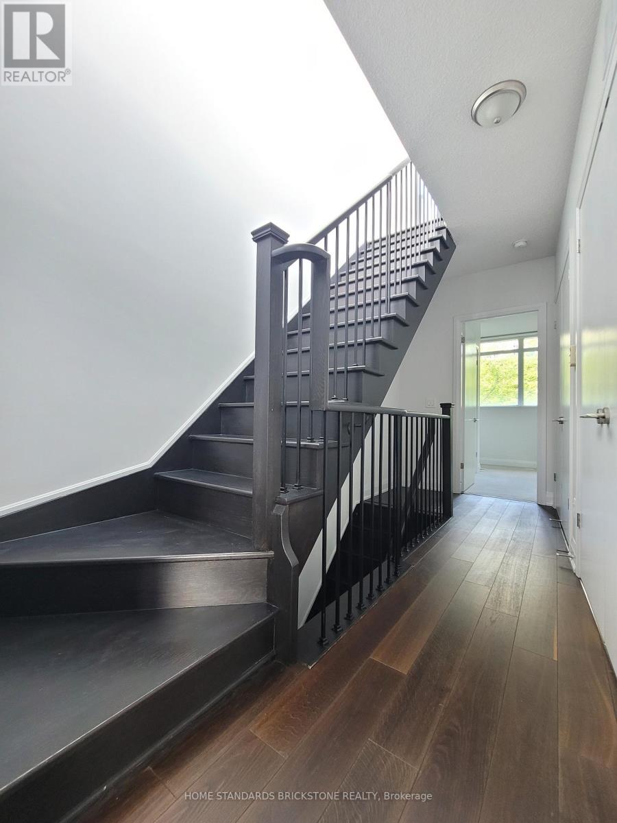 Th121 - 223 Duplex Avenue, Toronto, ON - Indoor Photo Showing Other Room