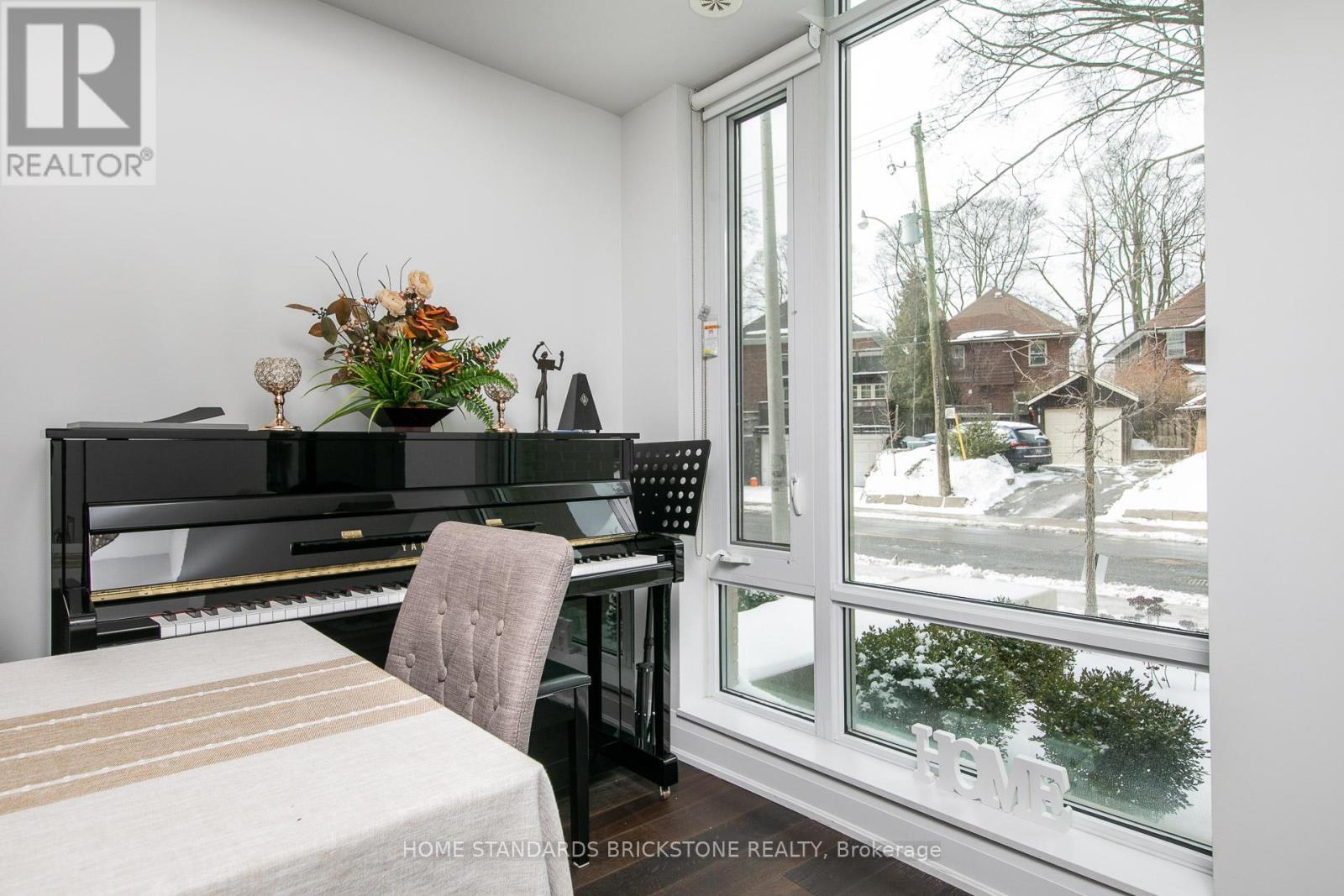 Th121 - 223 Duplex Avenue, Toronto, ON - Indoor Photo Showing Other Room