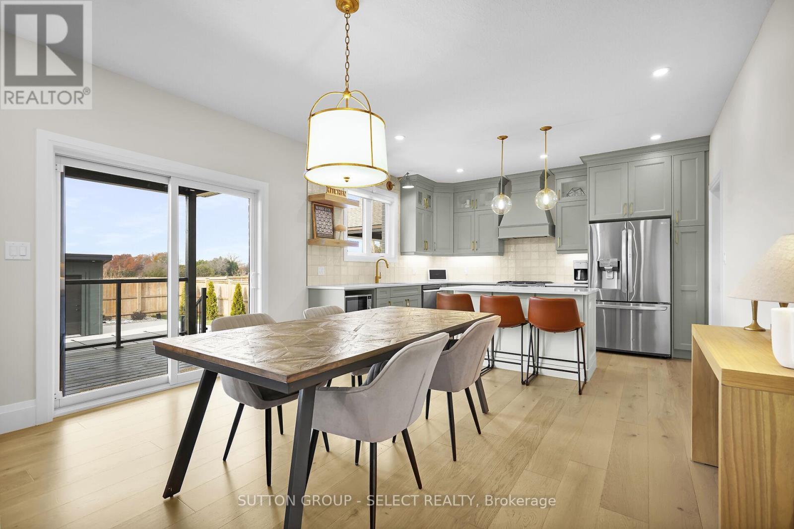 173 Collins Way, Strathroy-Caradoc (Se), ON - Indoor