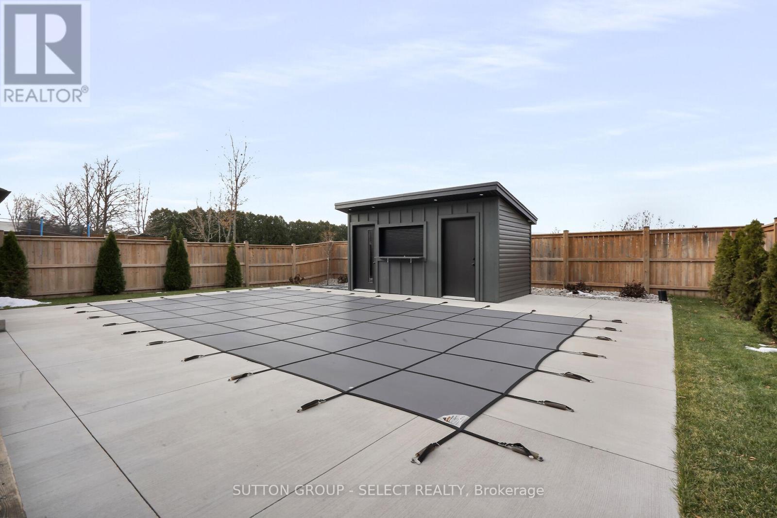 173 Collins Way, Strathroy-Caradoc (Se), ON - Outdoor