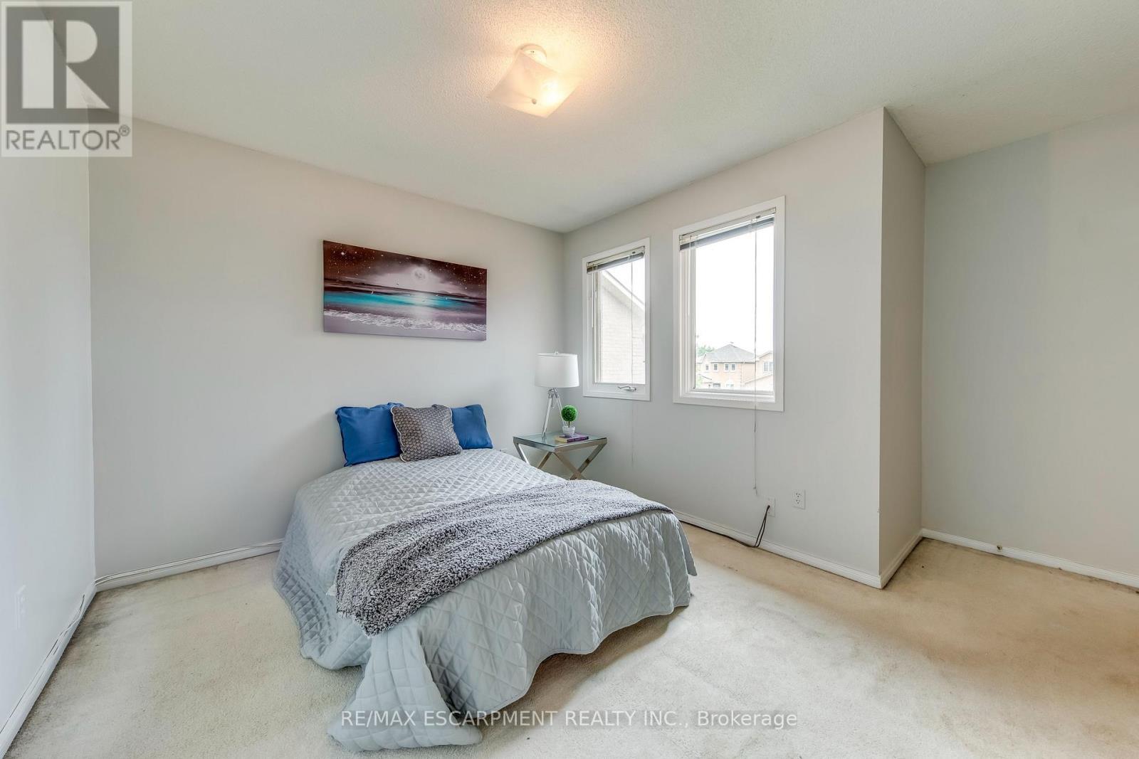 1157 Charminster Crescent, Mississauga, ON - Indoor Photo Showing Bedroom