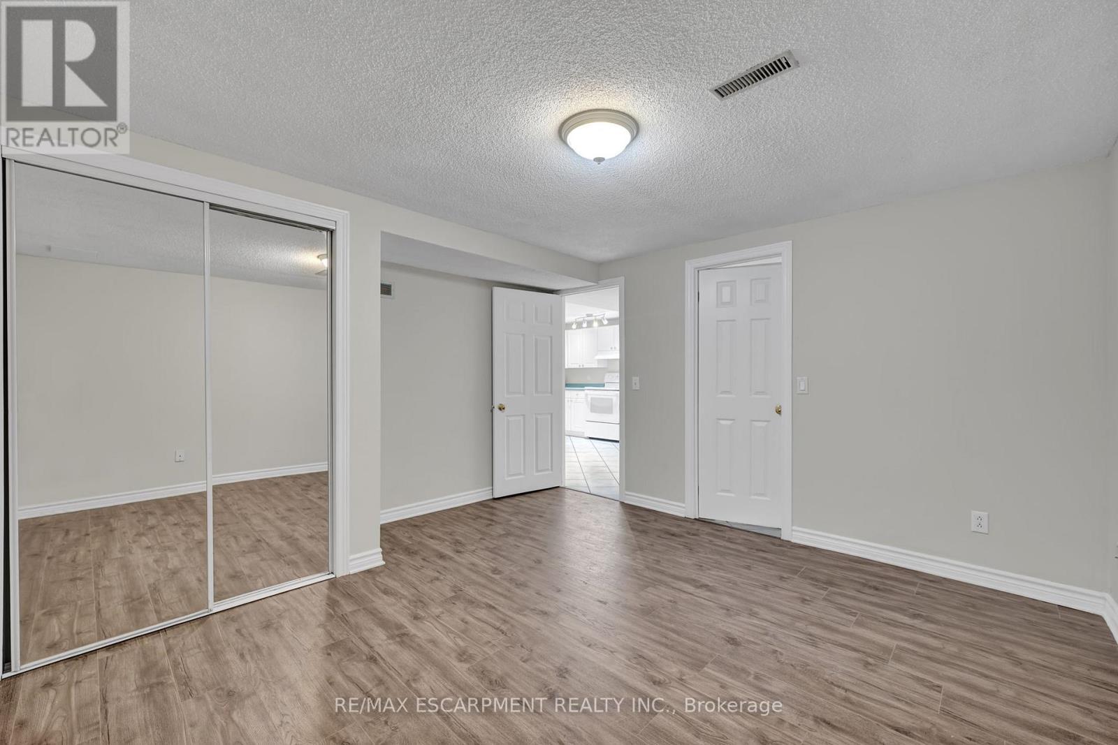 1157 Charminster Crescent, Mississauga, ON - Indoor Photo Showing Other Room