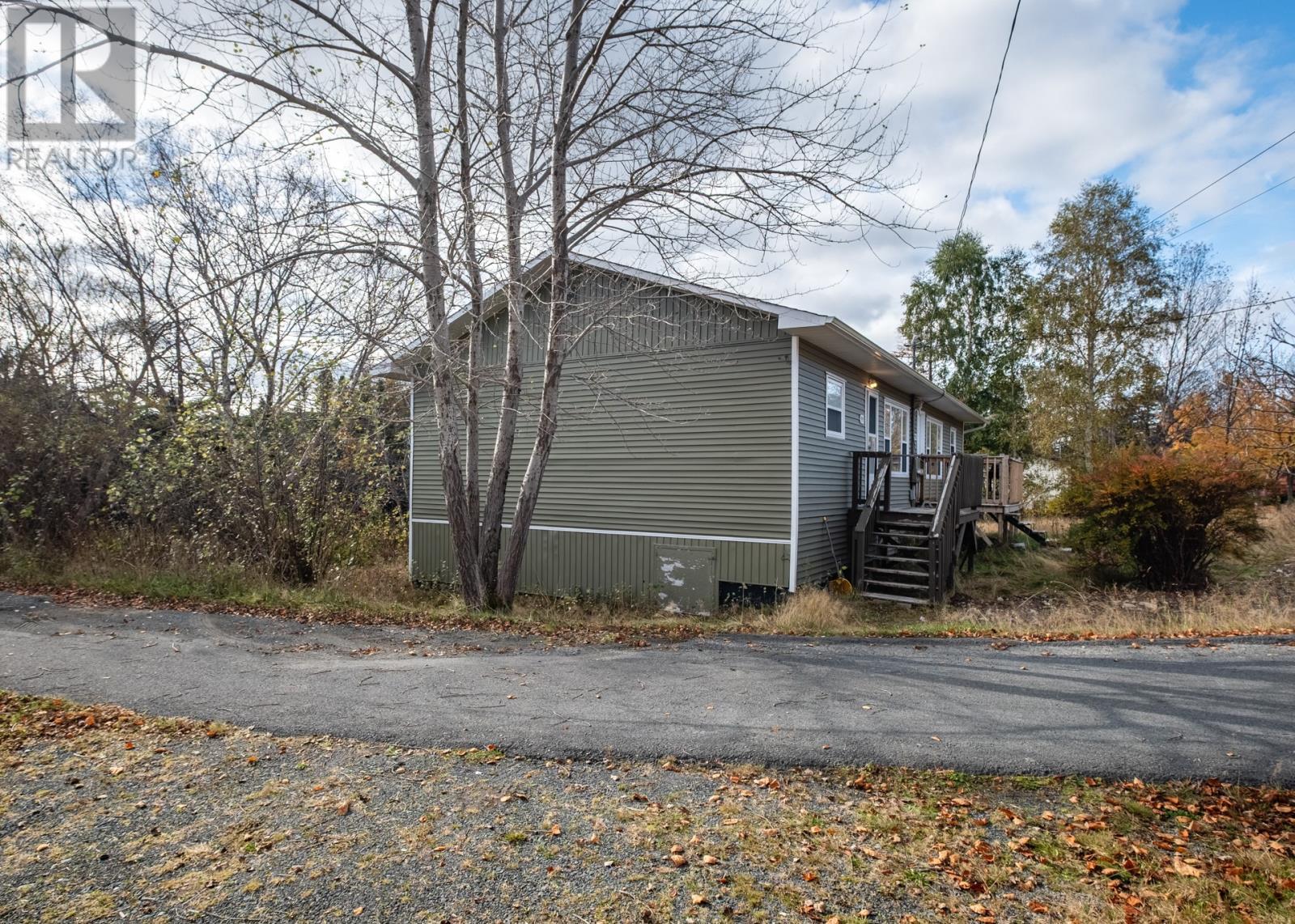 915-921 Main Road, Dunville-Placentia, NL