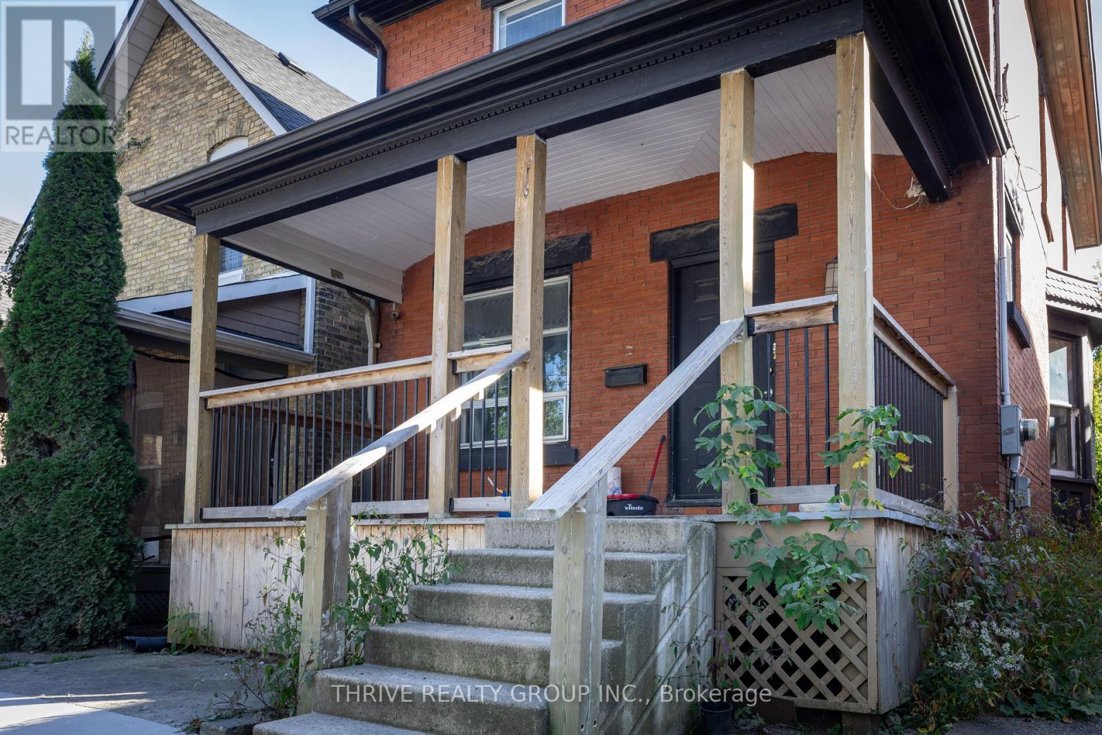 11 Forest Avenue, St. Thomas, ON - Outdoor