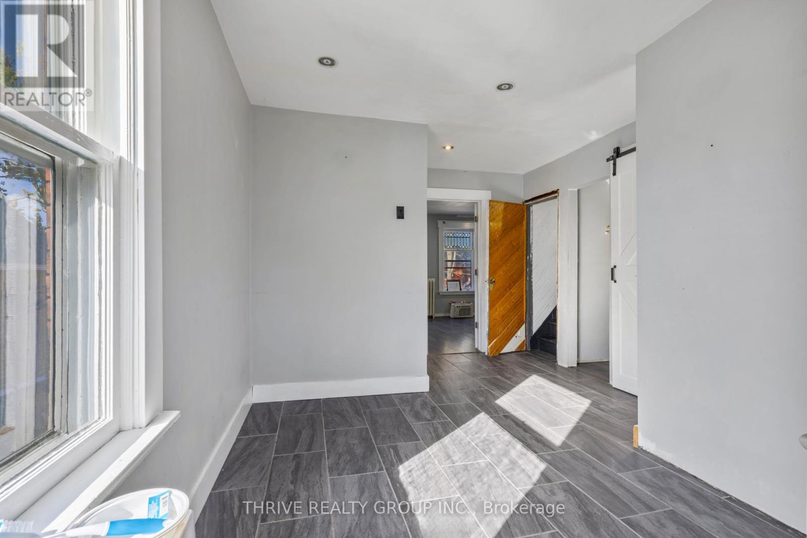 11 Forest Avenue, St. Thomas, ON - Indoor Photo Showing Other Room