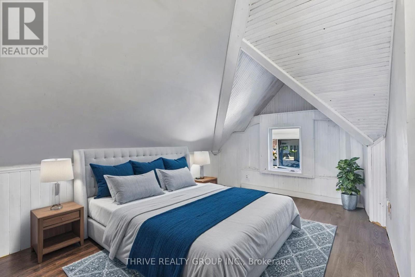 11 Forest Avenue, St. Thomas, ON - Indoor Photo Showing Bedroom