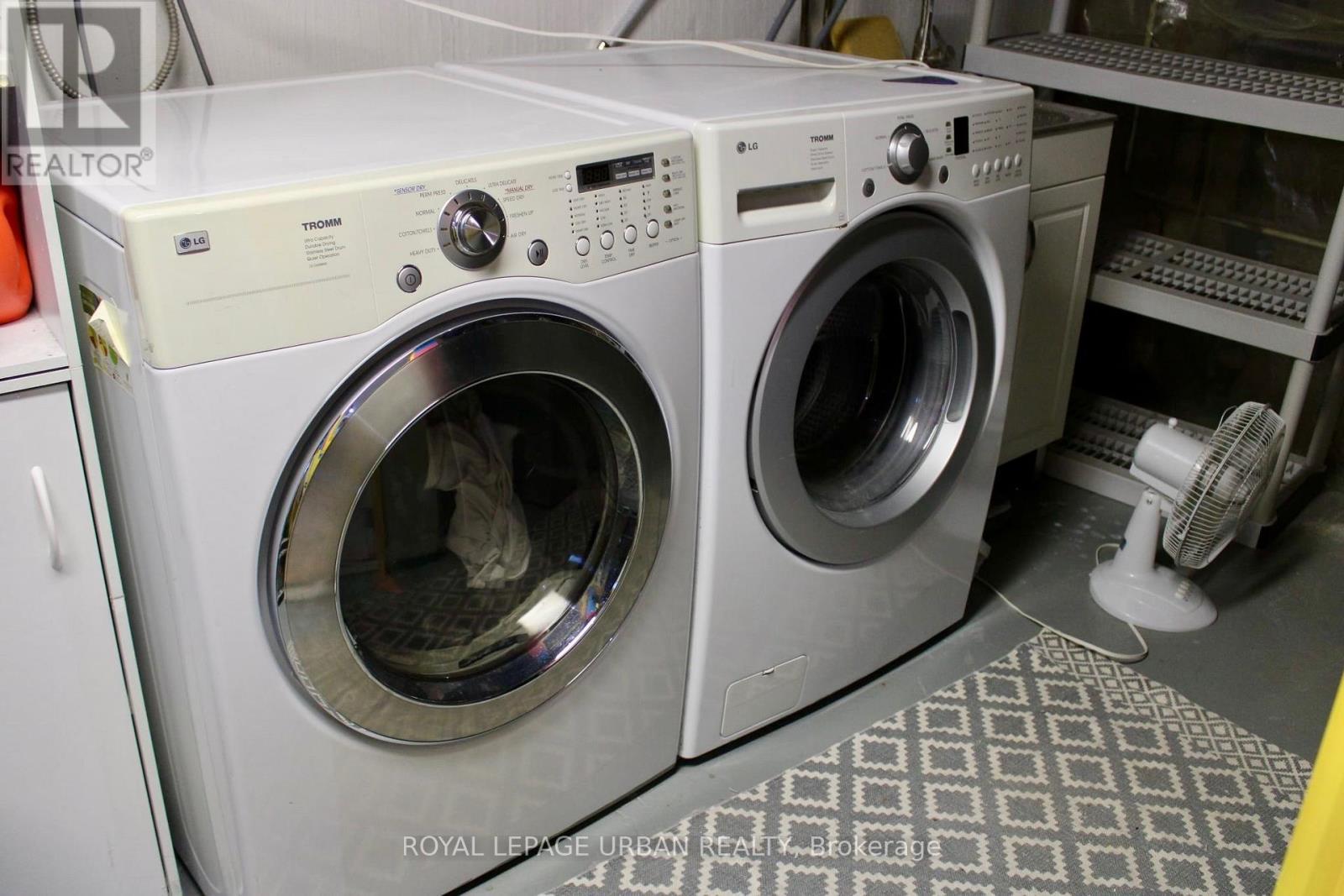743 West Shore Boulevard, Pickering, ON - Indoor Photo Showing Laundry Room