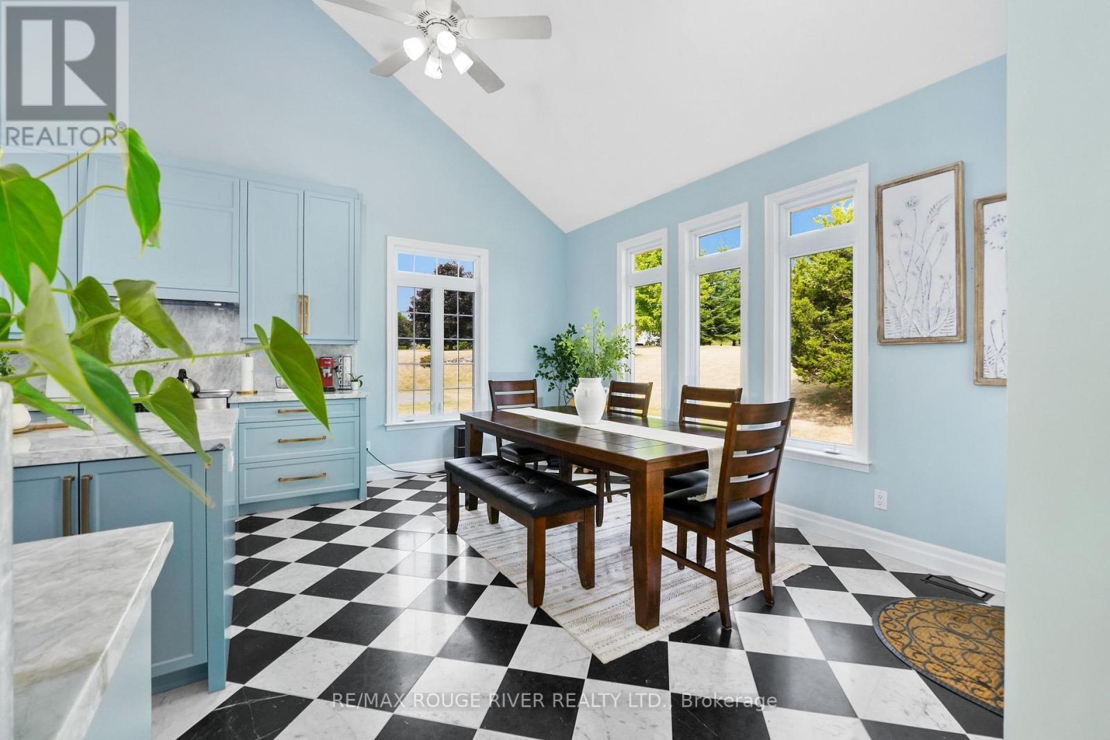 9138 Danforth Road E, Cobourg, ON - Indoor Photo Showing Dining Room
