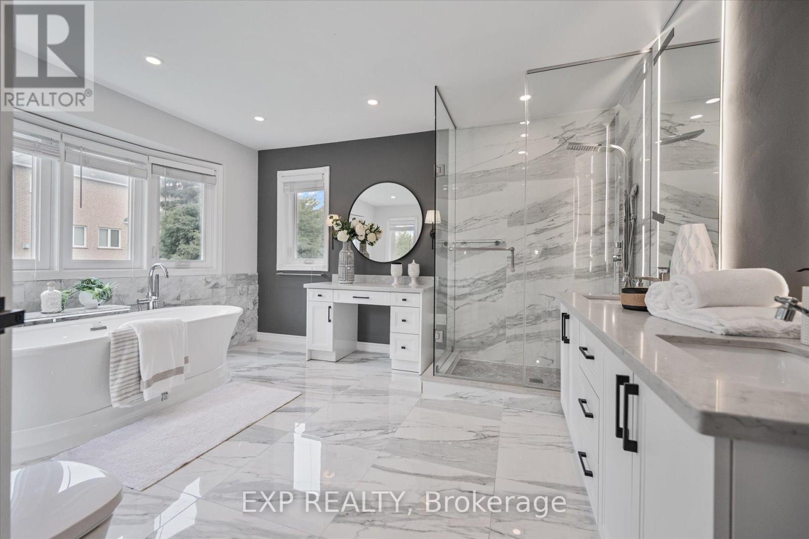367 Calvert Road, Markham, ON - Indoor Photo Showing Bathroom