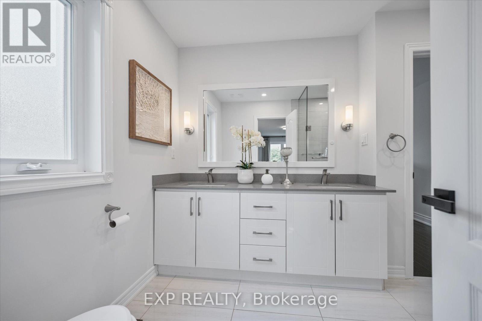367 Calvert Road, Markham, ON - Indoor Photo Showing Bathroom